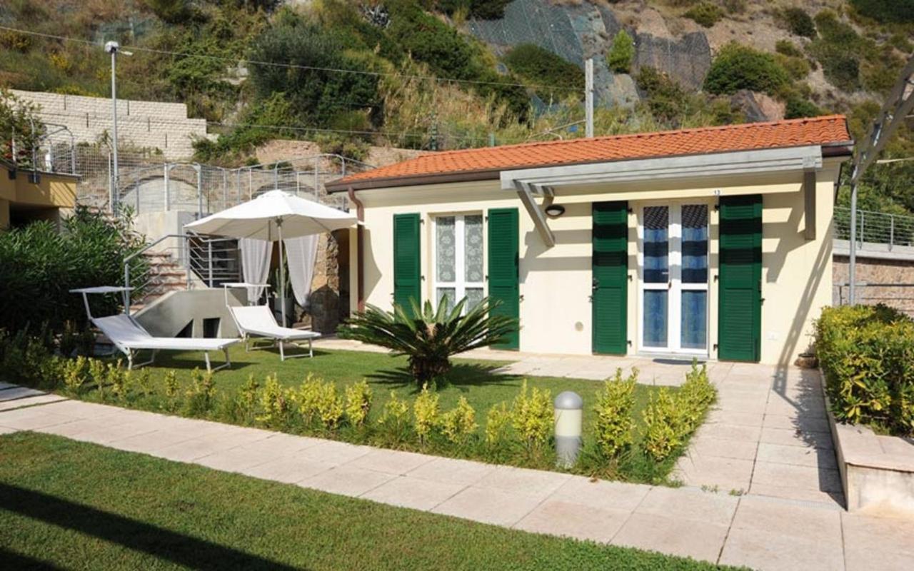 Residence Baia La Ruota บอร์ดิเกรา ภายนอก รูปภาพ