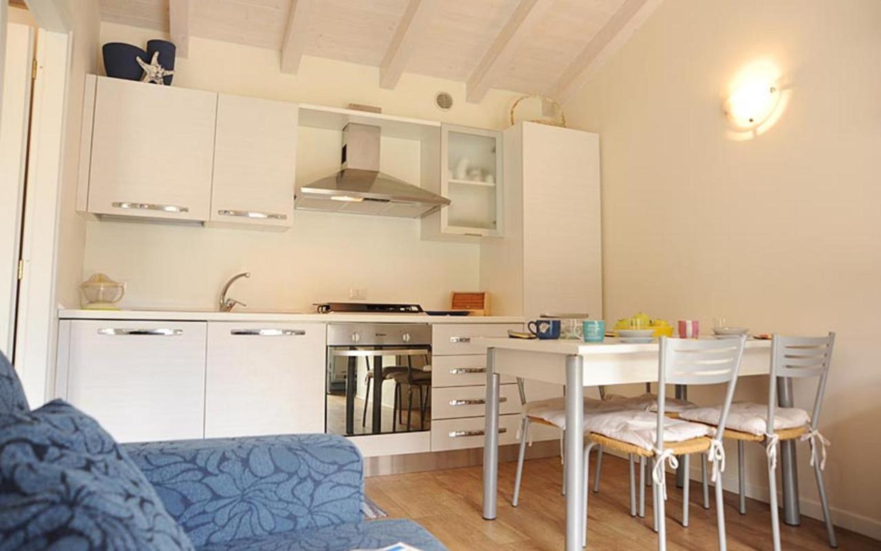 Residence Baia La Ruota บอร์ดิเกรา ภายนอก รูปภาพ