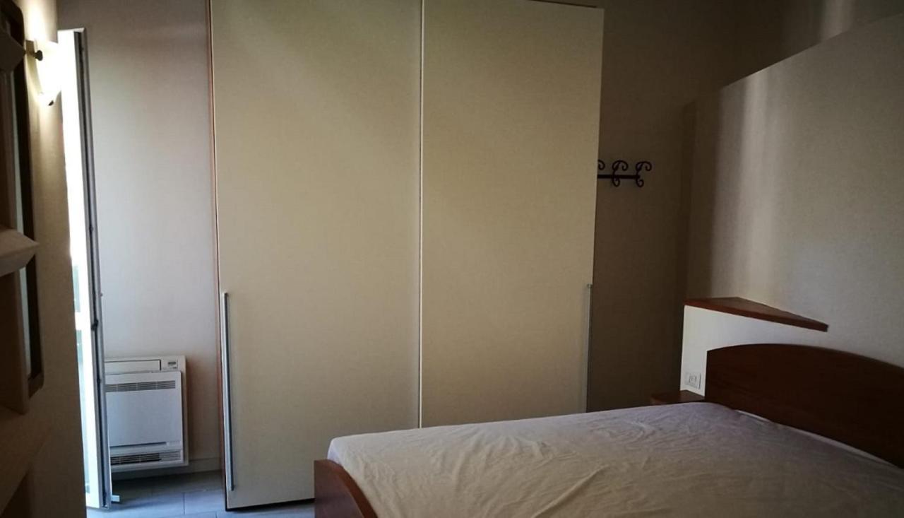 Residence Baia La Ruota บอร์ดิเกรา ภายนอก รูปภาพ