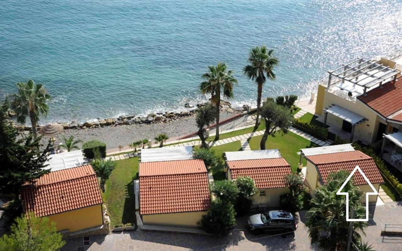 Residence Baia La Ruota บอร์ดิเกรา ภายนอก รูปภาพ