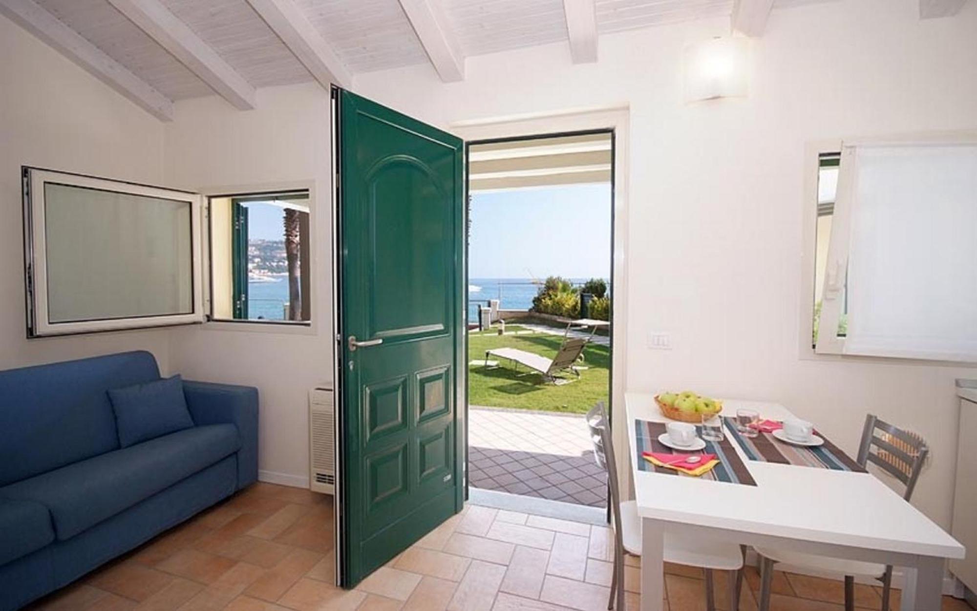 Residence Baia La Ruota บอร์ดิเกรา ภายนอก รูปภาพ